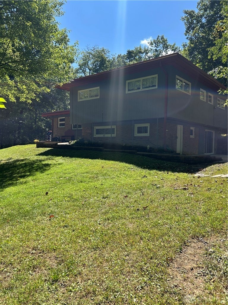 1535 Winding Trail
