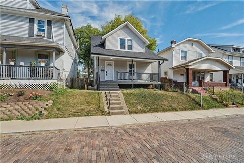Photo of 40 Klee Avenue, Dayton, OH 45403 (MLS # 945073)