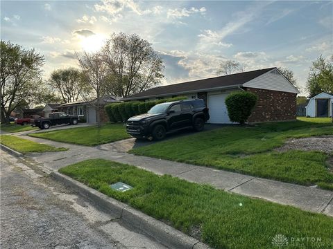 Photo of 2216 Minnesota Drive, Xenia, OH 45385 (MLS # 956559)