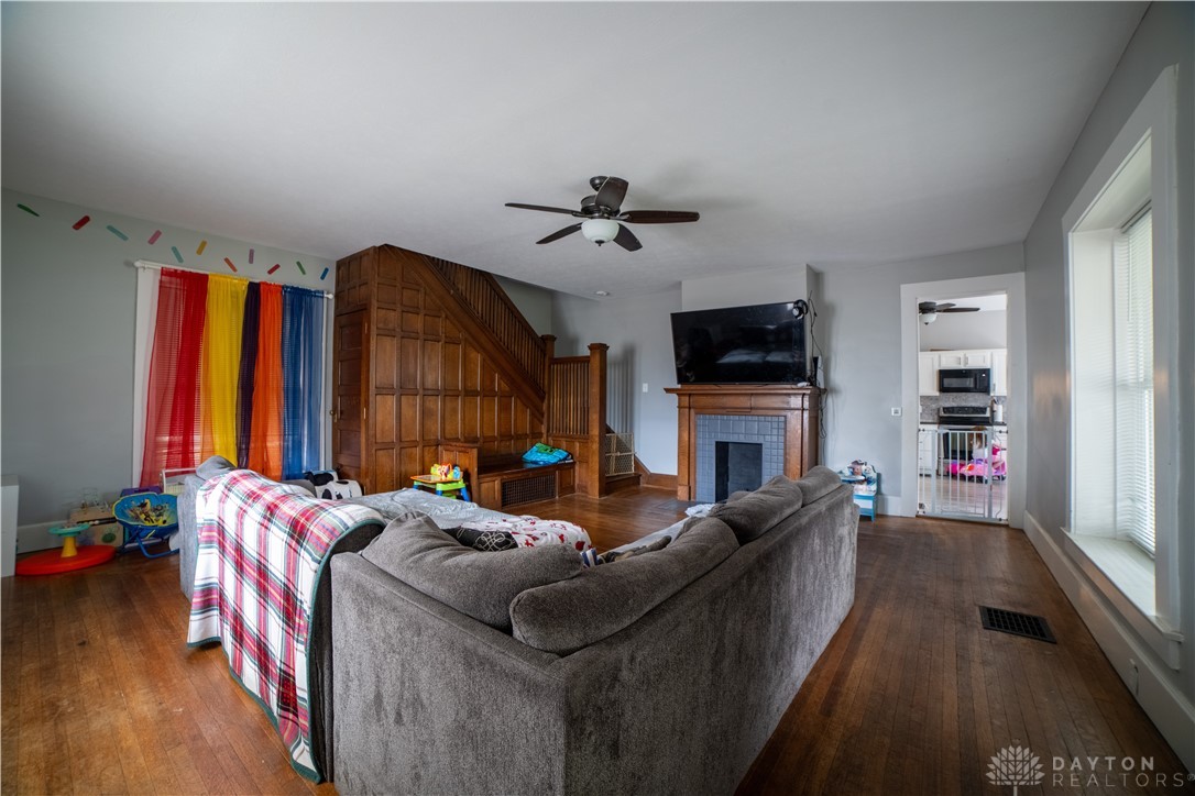 110 S High Street, Covington, Ohio image 19