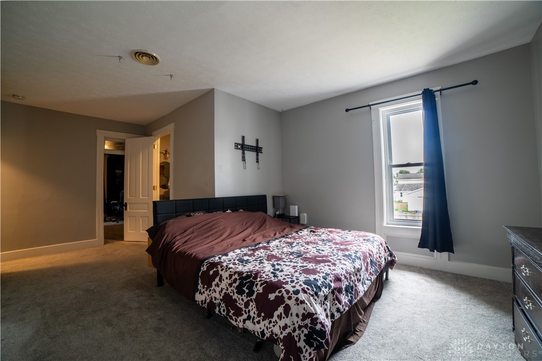 110 S High Street, Covington, Ohio image 30
