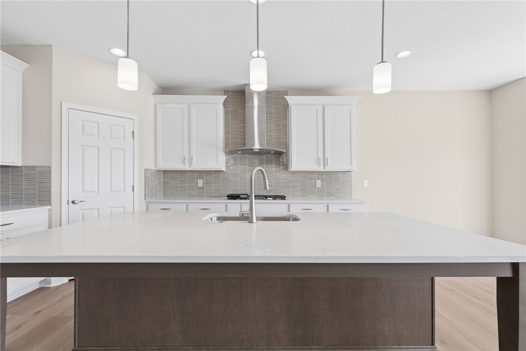 2459 Trail View 8594