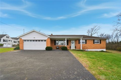 Photo of 7343 Dimmick Road, West Chester, OH 45069 (MLS # 950362)