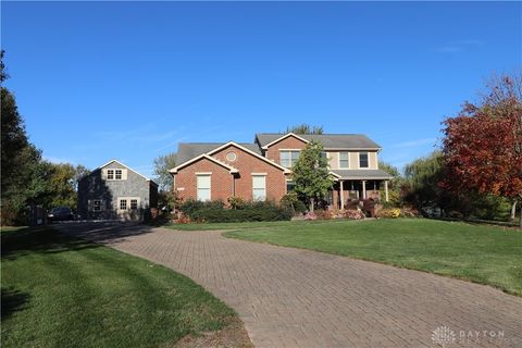 Photo of 9543 Hacker Farm Lane, Centerville, OH 45458 (MLS # 934956) Photo of 9543 Hacker Farm Lane, Centerville, OH 45458 (MLS # 934956)