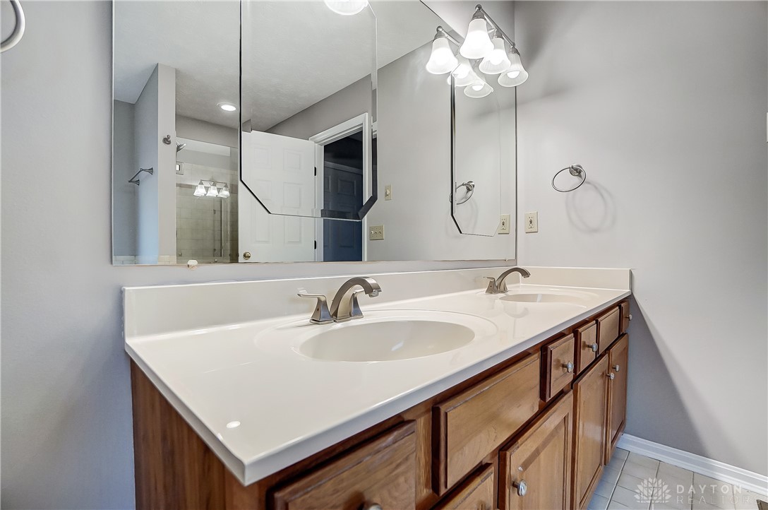 3289 Mizzen Mast Lane, Maineville, Ohio image 44