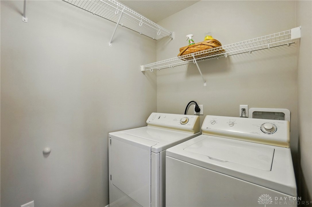 84 Waterhaven Way, Springboro, Ohio image 24