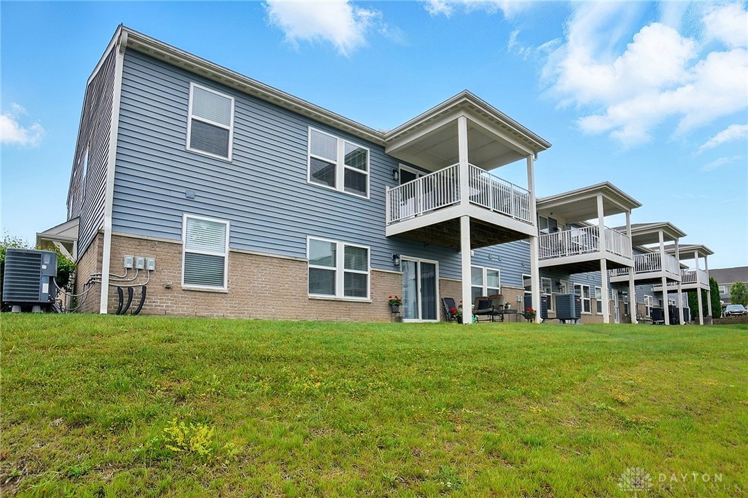 84 Waterhaven Way, Springboro, Ohio image 27