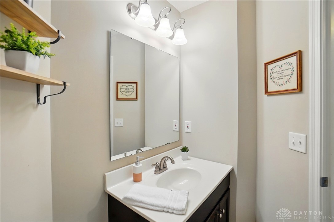 84 Waterhaven Way, Springboro, Ohio image 20