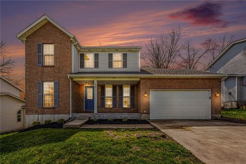 Photo of 236 Triple Crown Drive, Lebanon, OH 45036 (MLS # 956316)