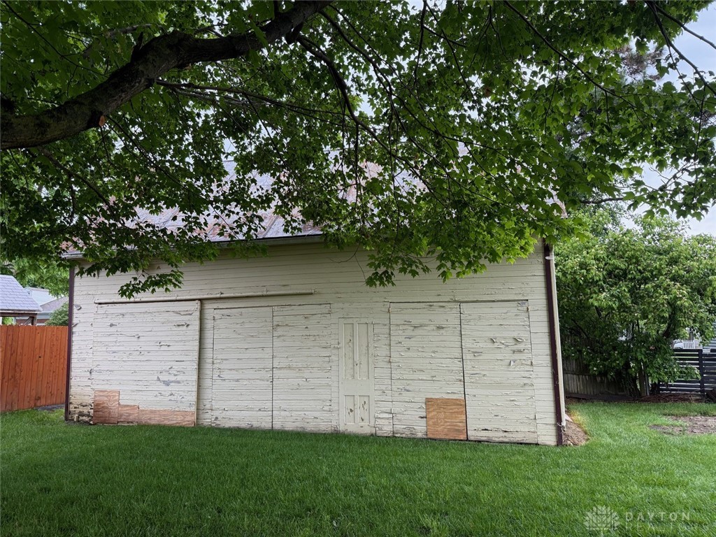 104 Floral Avenue, Springfield, Ohio image 15