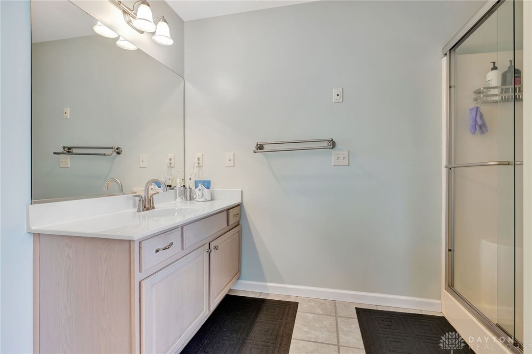 2483 Emerald Way, Waynesville, Ohio image 34