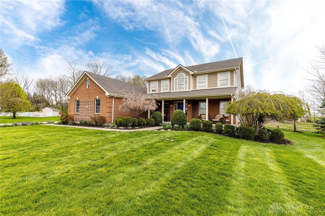 2483 Emerald Way, Waynesville, Ohio image 3