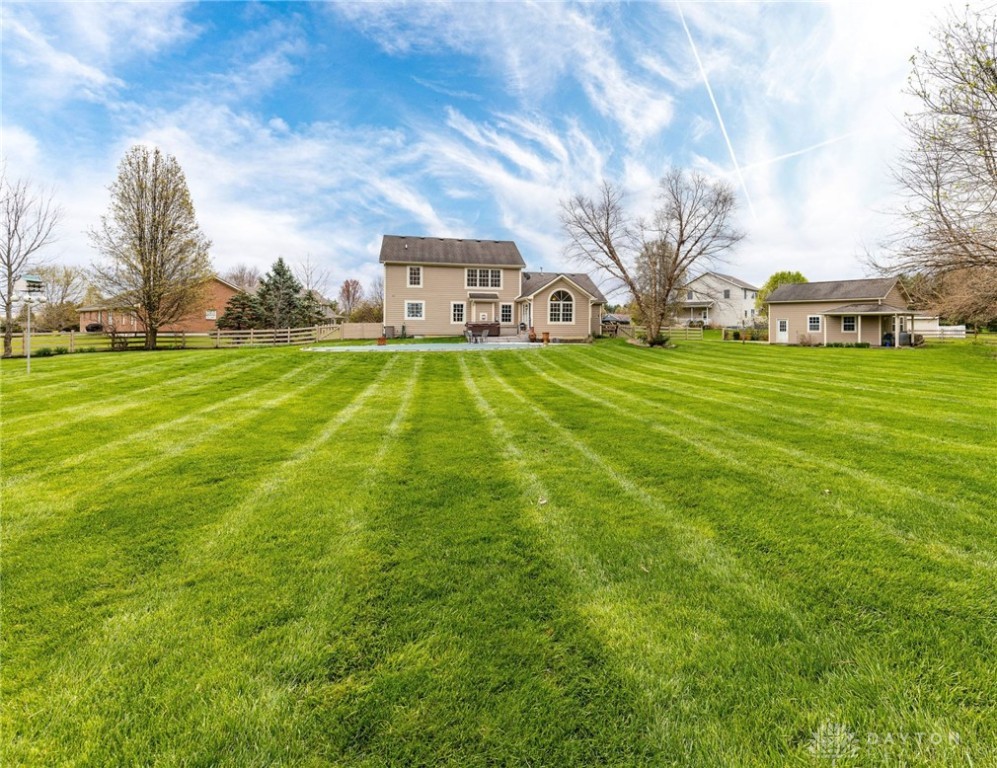 2483 Emerald Way, Waynesville, Ohio image 10