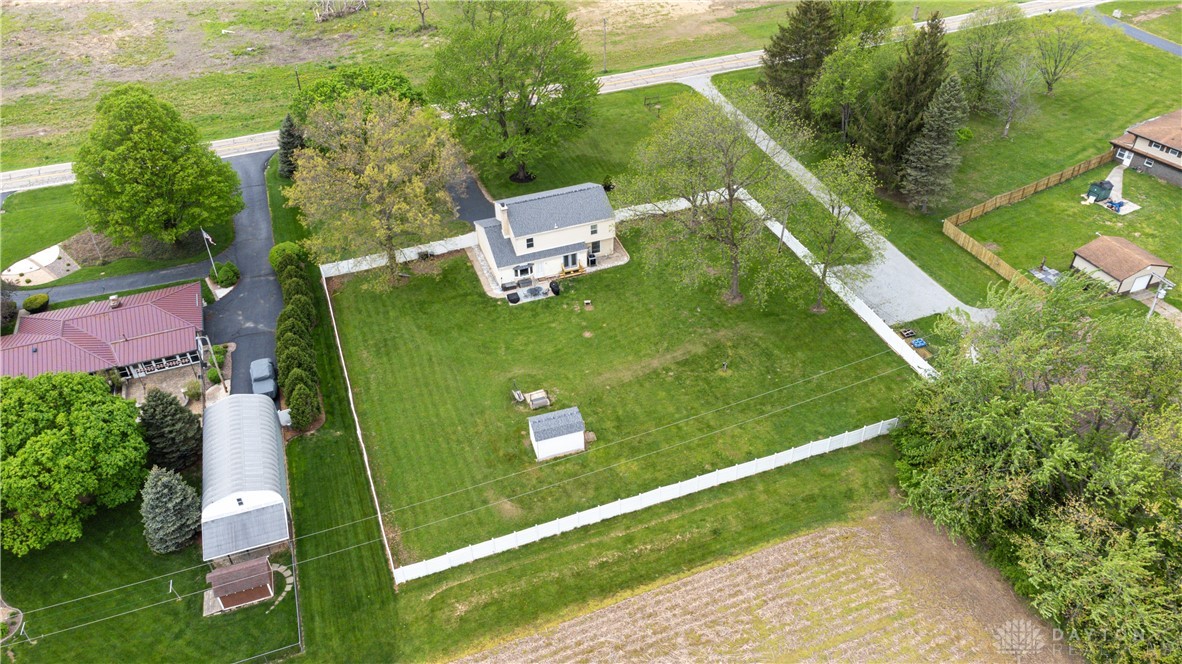 2063 Deweese Road, Troy, Ohio image 38