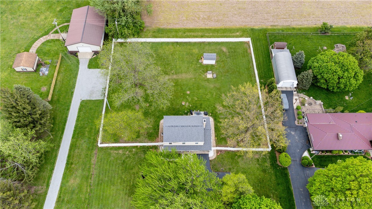 2063 Deweese Road, Troy, Ohio image 35