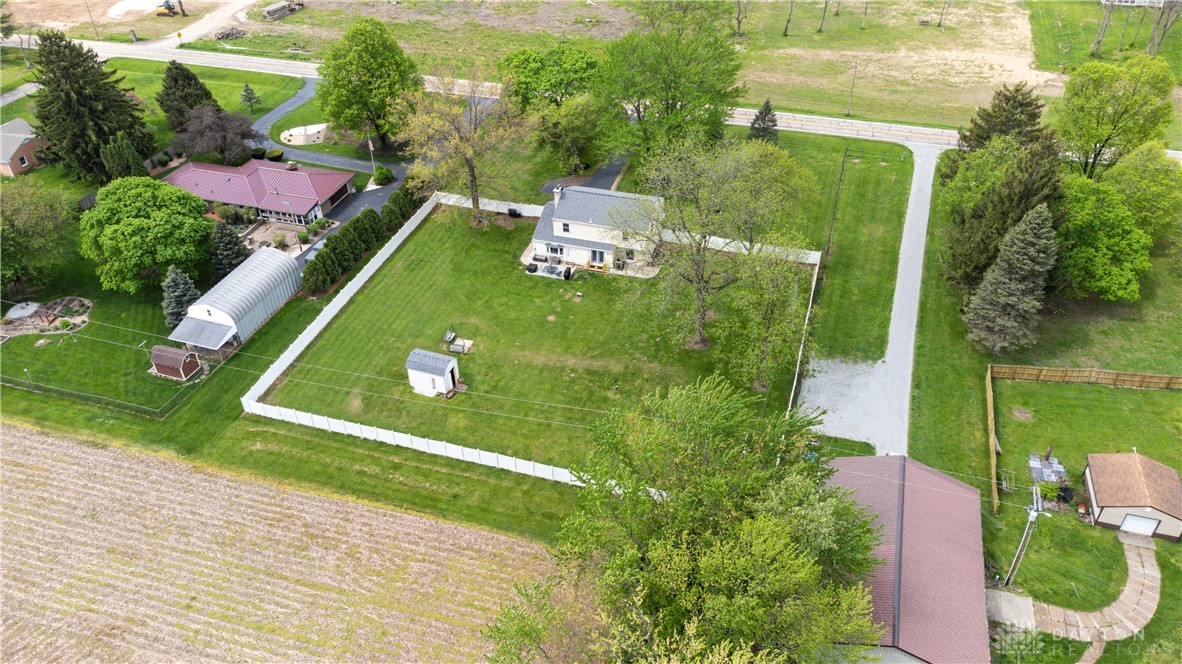 2063 Deweese Road, Troy, Ohio image 40