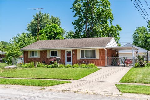 Homes For Sale - 207 Yale Avenue<br/> New Lebanon, OH 45345