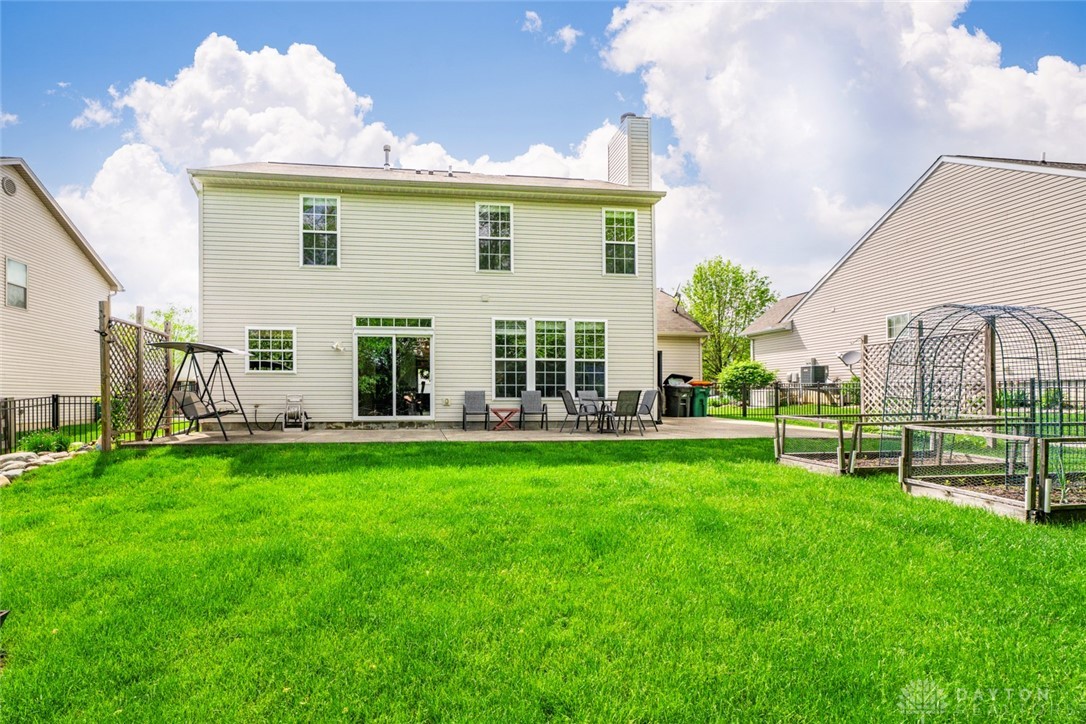 230 Stanton Drive, Springboro, Ohio image 7
