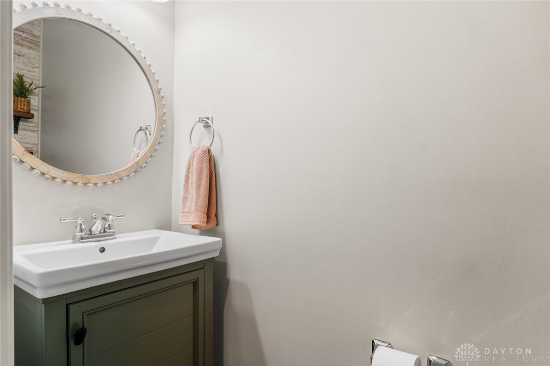 230 Stanton Drive, Springboro, Ohio image 12