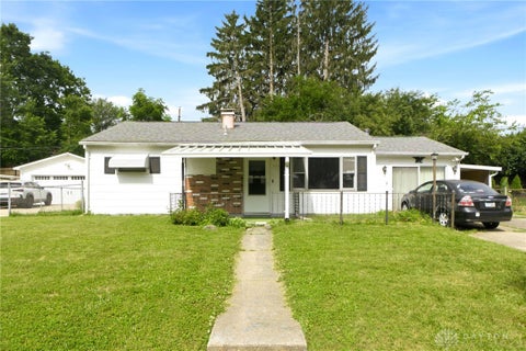 Homes For Sale - 171 Dellwood Drive<br/> Fairborn, OH 45324