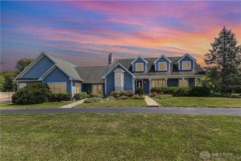 Photo of 8648 Compton Road, Waynesville, OH 45068 (MLS # 941096) Photo of 8648 Compton Road, Waynesville, OH 45068 (MLS # 941096)