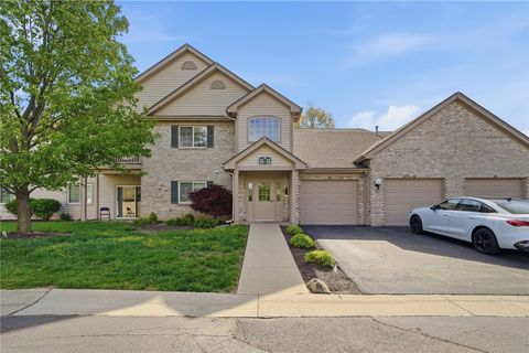 Photo of 4782 Bordeaux Lane, Mason, OH 45040 (MLS # 956690)