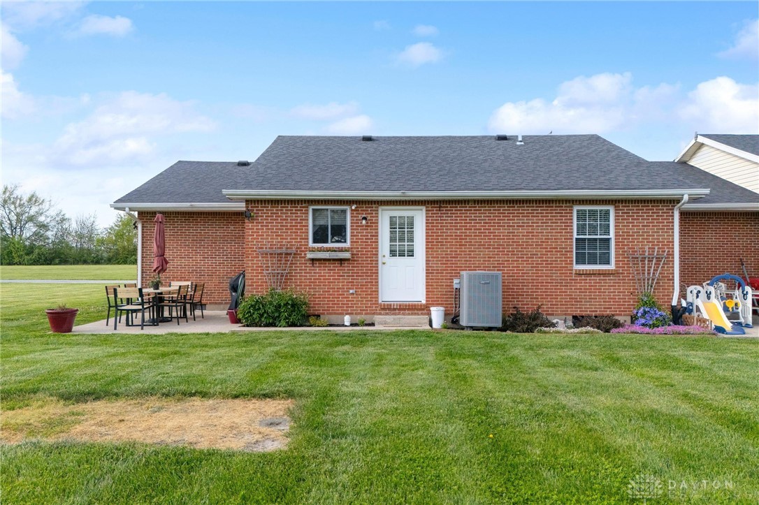 5961 Farmers Road