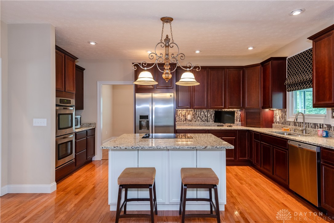 2082 Tamarack Ridge Court, Beavercreek, Ohio image 38