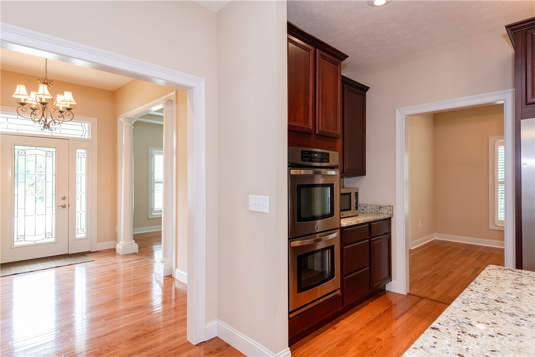 2082 Tamarack Ridge Court, Beavercreek, Ohio image 39
