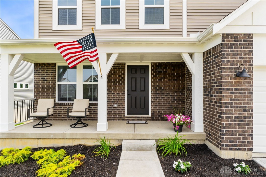 1466 Catford Court, Fairborn, Ohio image 4