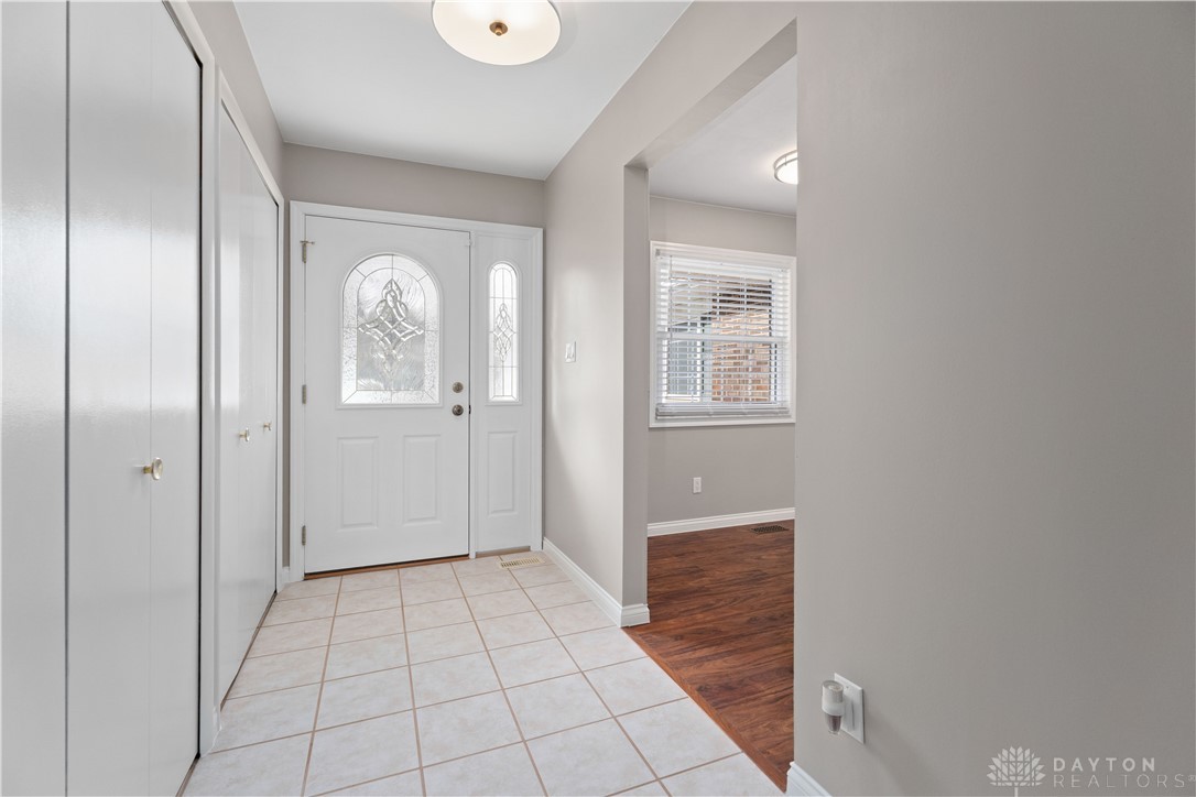1824 Scotch Pine Drive, Beavercreek, Ohio image 3