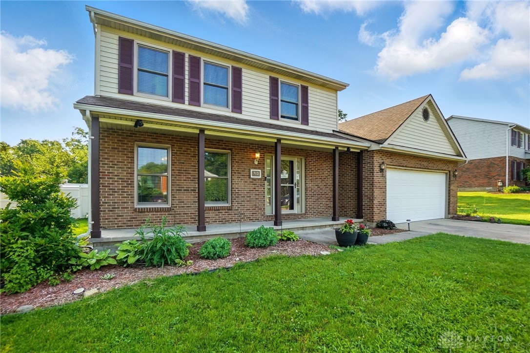 712 S Linden Avenue, Miamisburg, Ohio image 2