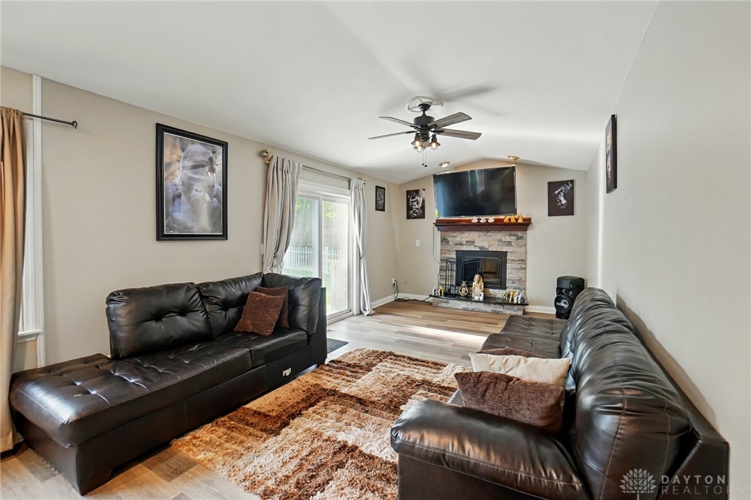 712 S Linden Avenue, Miamisburg, Ohio image 14