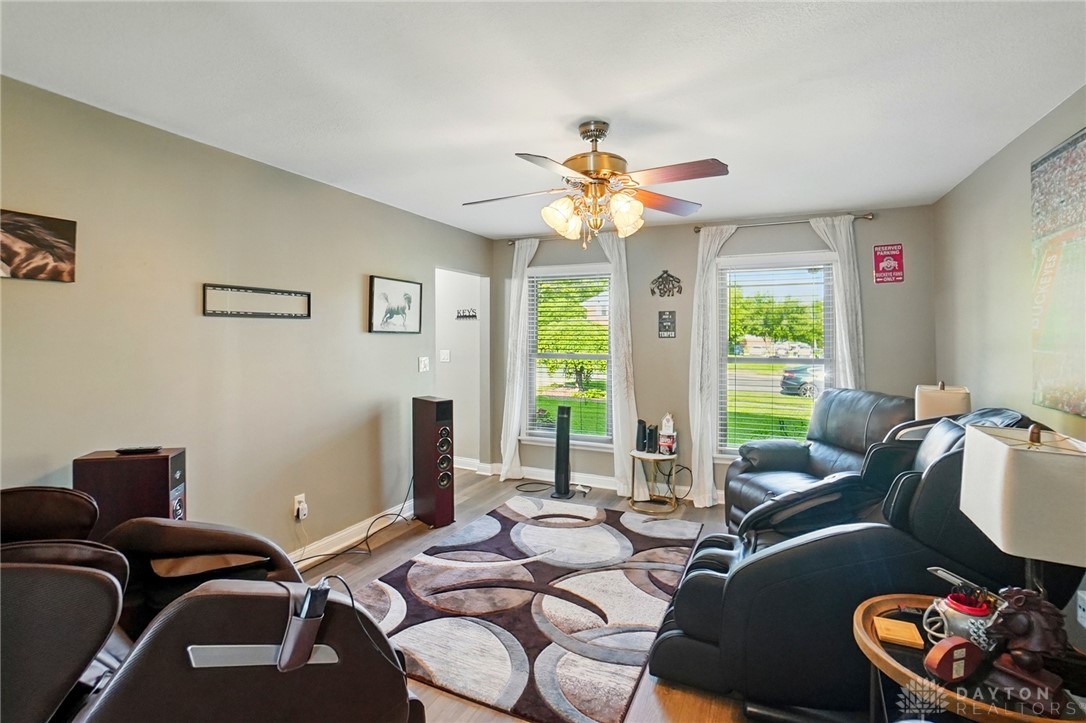 712 S Linden Avenue, Miamisburg, Ohio image 6