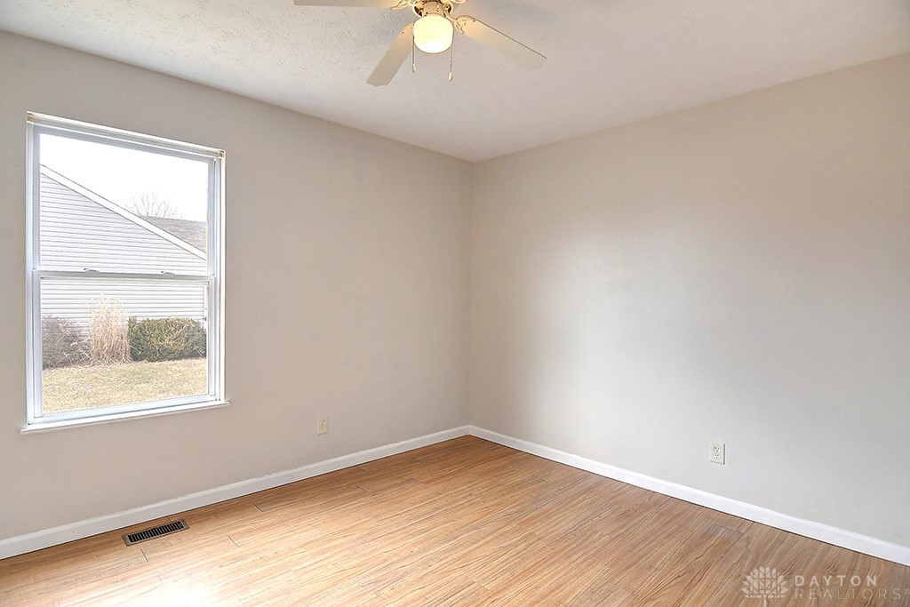 8681 Plum Creek Court, Franklin, Ohio image 13