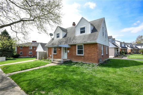 Photo of 603 Hampshire Road, Kettering, OH 45419 (MLS # 957425)