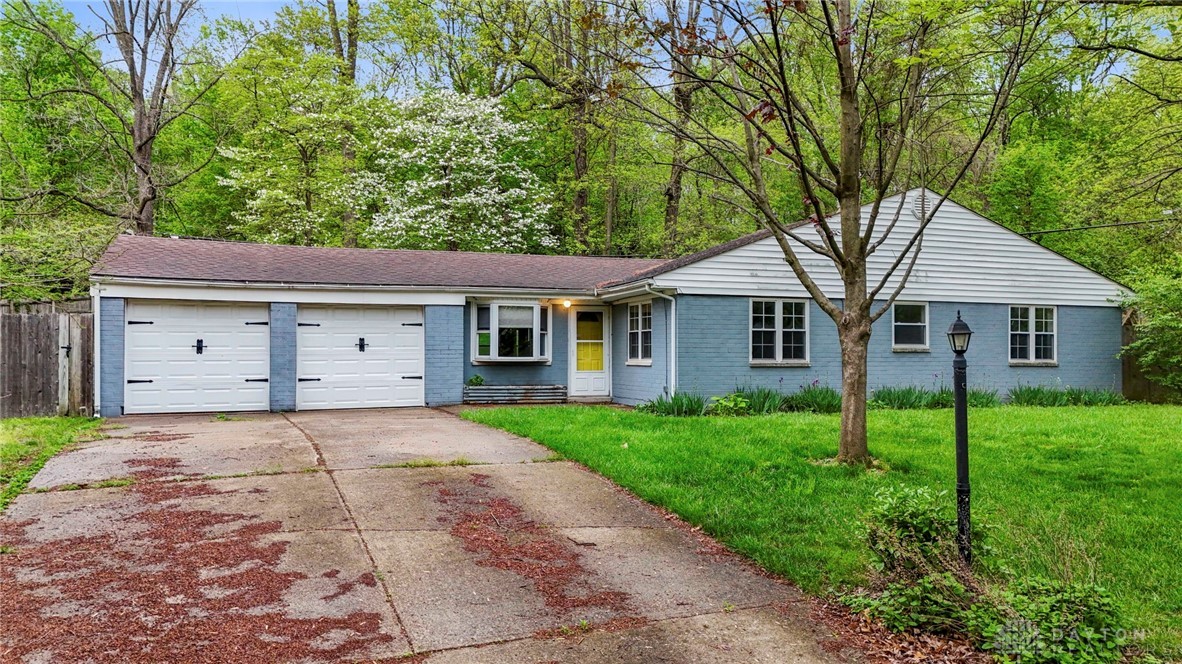 4260 Woodland Terrace, Beavercreek, Ohio image 3