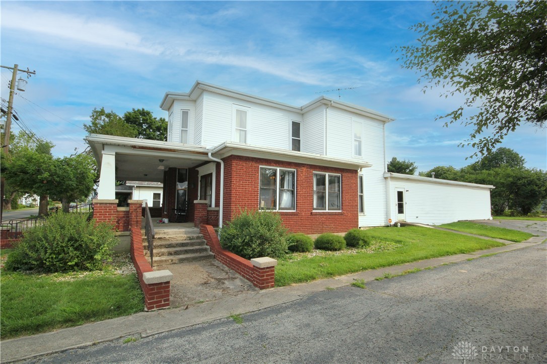 64 S South Street, New Vienna, Ohio image 4