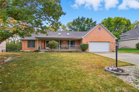 Photo of 473 Mccray Boulevard, Springboro, OH 45066 (MLS # 945373)