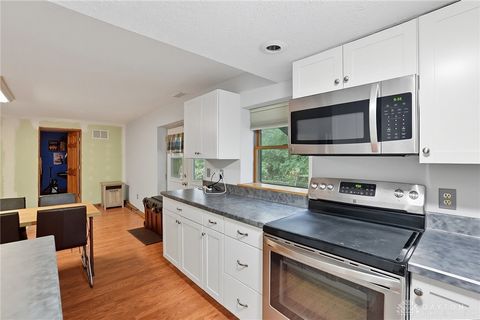 Tiny photo for 473 Mccray Boulevard, Springboro, OH 45066 (MLS # 945373)