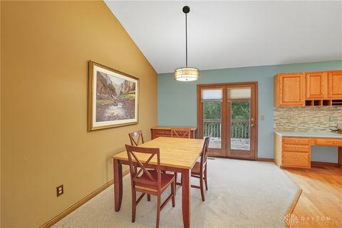 Tiny photo for 473 Mccray Boulevard, Springboro, OH 45066 (MLS # 945373)