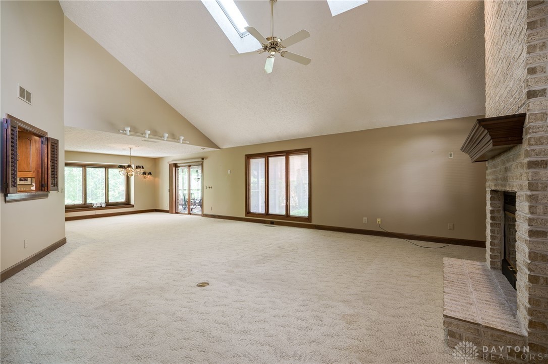 875 Deer Run Road, Dayton, Ohio image 4