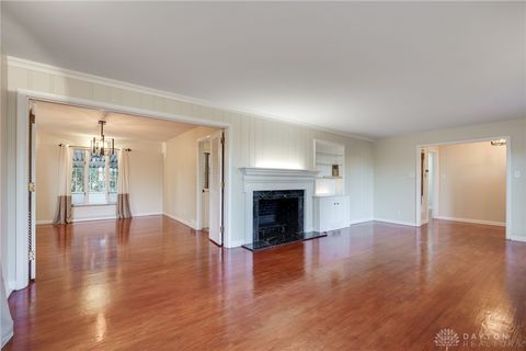 Tiny photo for 4252 Philadelphia Drive, Dayton, OH 45405 (MLS # 947021)