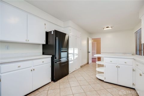 Tiny photo for 4252 Philadelphia Drive, Dayton, OH 45405 (MLS # 947021)