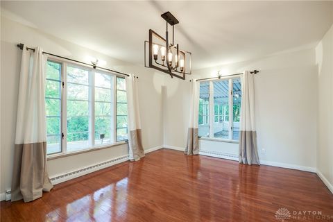 Tiny photo for 4252 Philadelphia Drive, Dayton, OH 45405 (MLS # 947021)