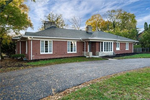 Tiny photo for 4252 Philadelphia Drive, Dayton, OH 45405 (MLS # 947021)