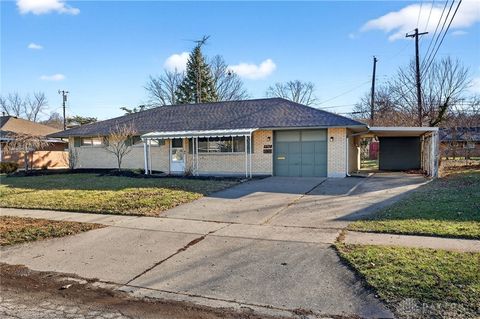 Photo of 4792 Loxley Drive, Dayton, OH 45439 (MLS # 952622)