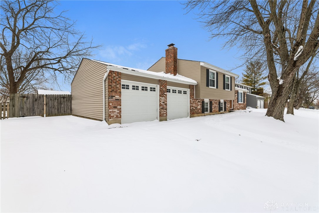 5772 Woodcock Way, Dayton, Ohio image 3