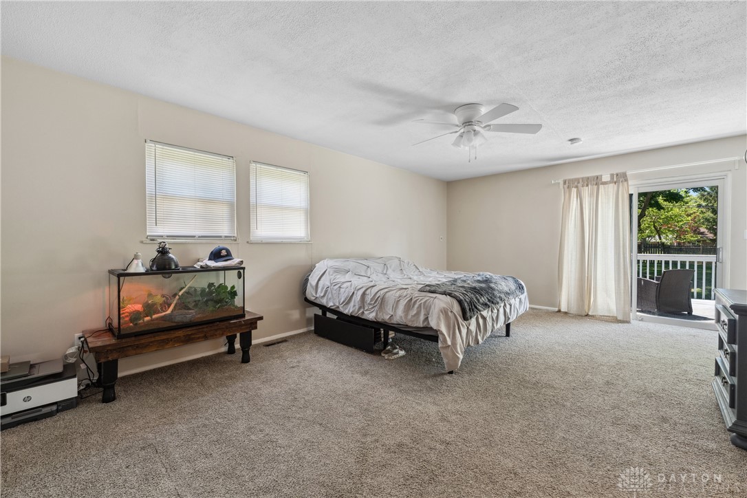 2089 Clearview Drive, Bellbrook, Ohio image 21