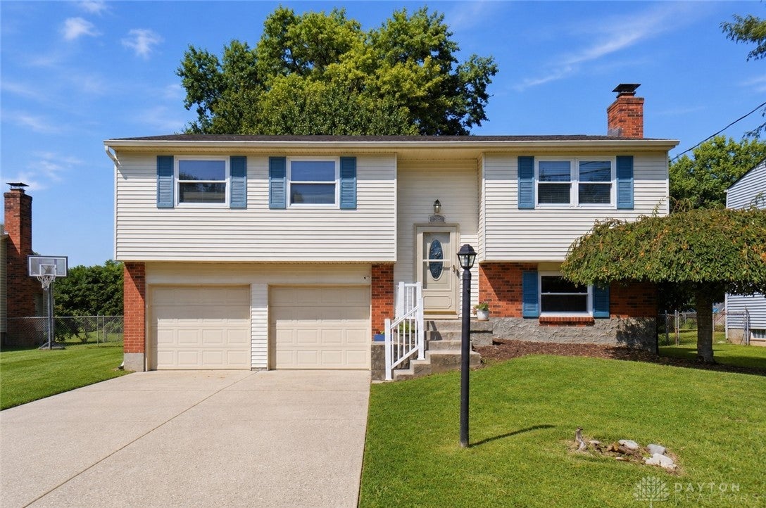 1386 Stone Drive